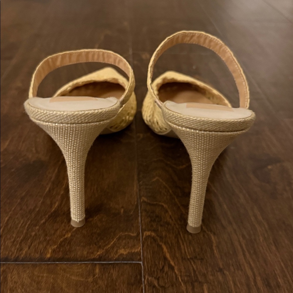 Dolce Vita Tan Woven Heels fit a size 10 - Picture 3 of 5